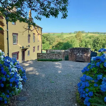 Affittacamere Huge Ensuite In Private Wing Of Historic Country House Near Sellafield *